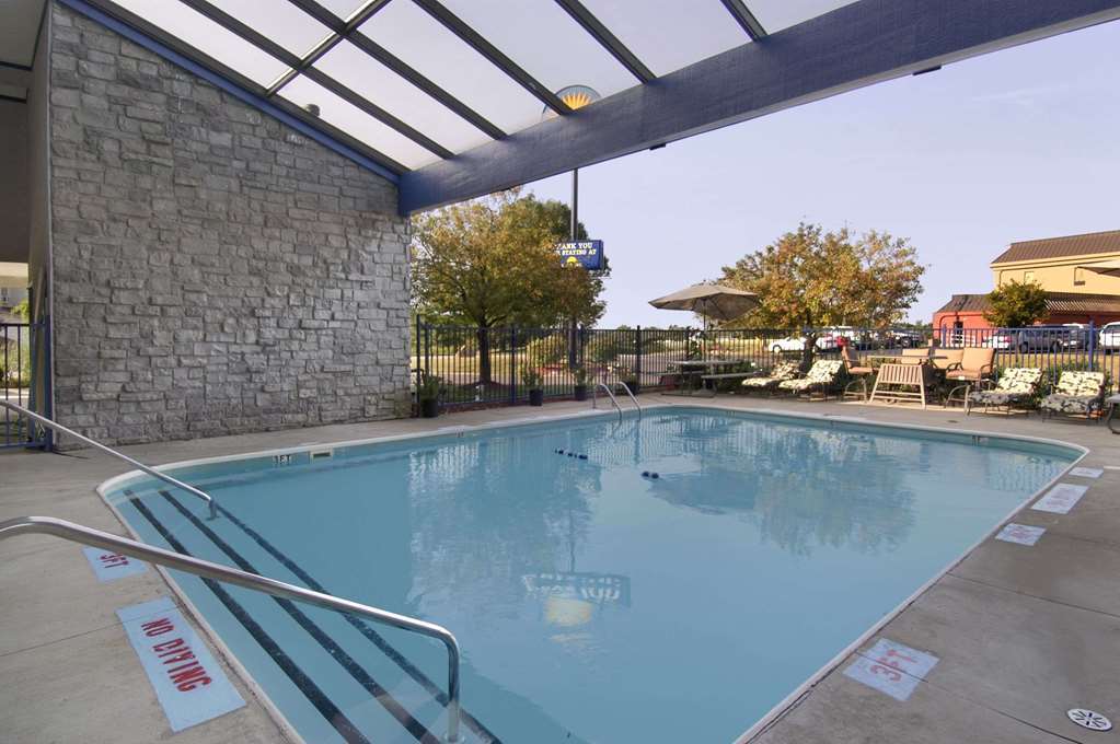 Hotel Days By Wyndham - Akron Kent